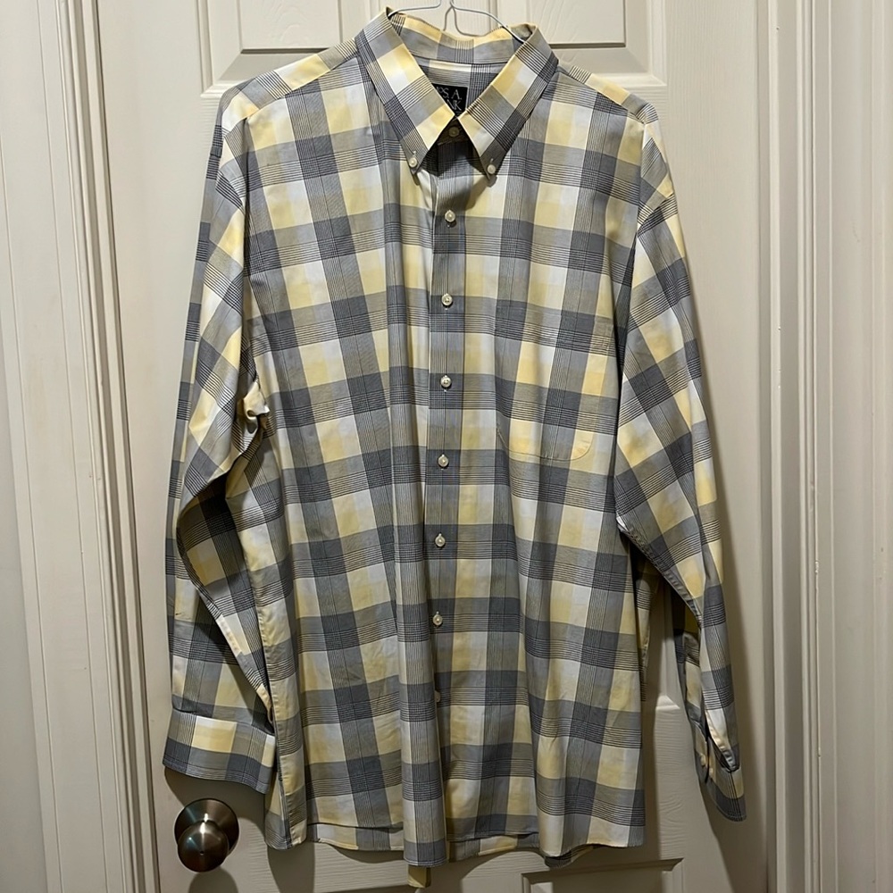 Jos. A. Bank - Traveler’s Collection men’s dress shirt